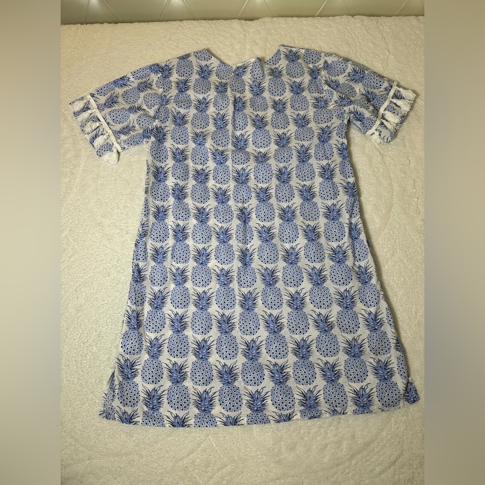 crown & ivy Blue and White Pineapple Dress or beach cover - Picture 6 of 8